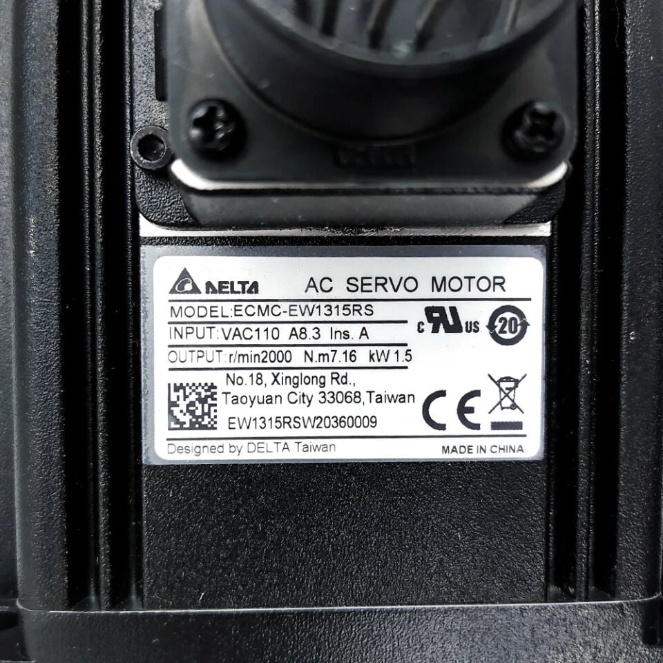 Servo Motor - DELTA ECMC-EW1315RS (Y EKSEN)-01.05.2021 öncesi makinelerde
